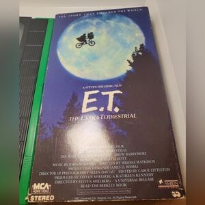 E.T. The Extra Terrestrial VHS 1982 Rare Green and Black Tape Spielberg VINTAGE